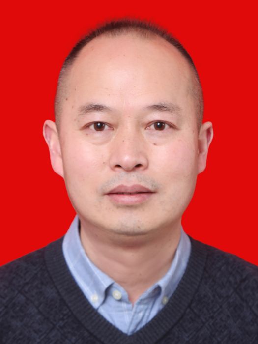劉智(襄陽市農業農村局黨組成員、總經濟師) 劉智(襄陽市農業農村局黨組成員、總經濟師)