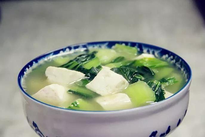 甘筍菠菜豆腐湯