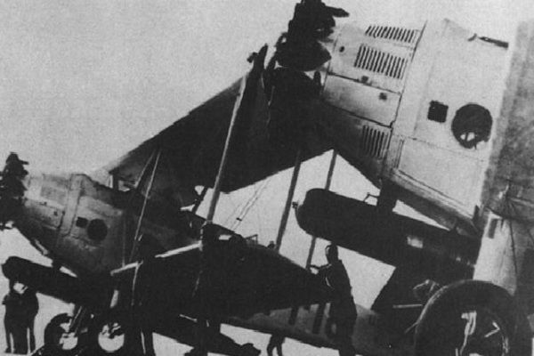 T4M-1魚雷機