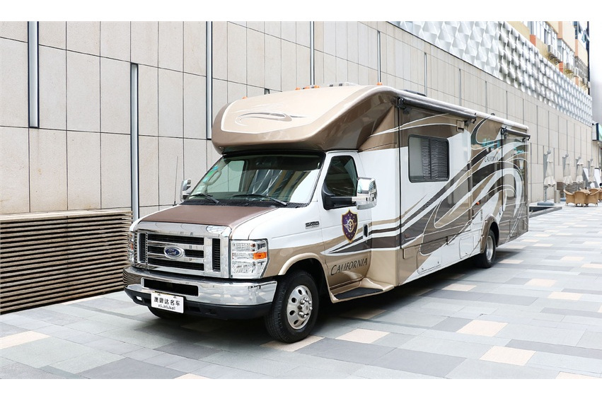 四驅福特e450 四驅福特e450