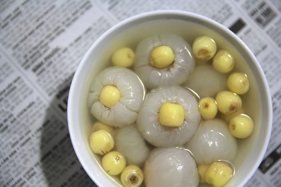 龍眼蓮子羹