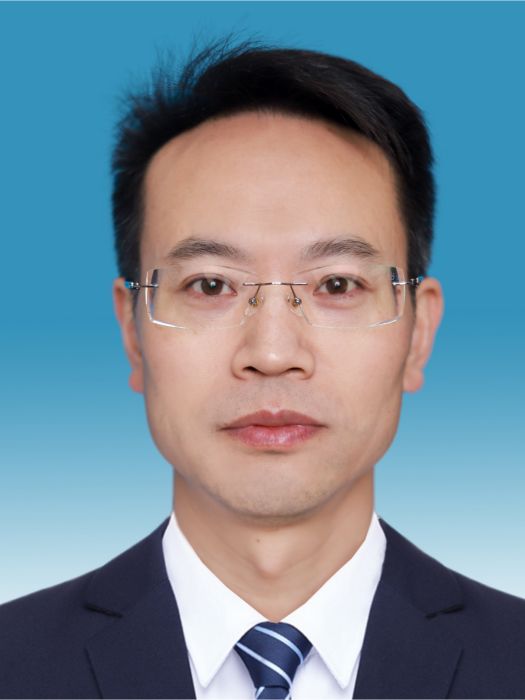 周勝(湖北省宜昌市五峰土家族自治縣人力資源和社會保障局黨組書記、局長) 周勝(湖北省宜昌市五峰土家族自治縣人力資源和社會保障局黨組書記、局長)