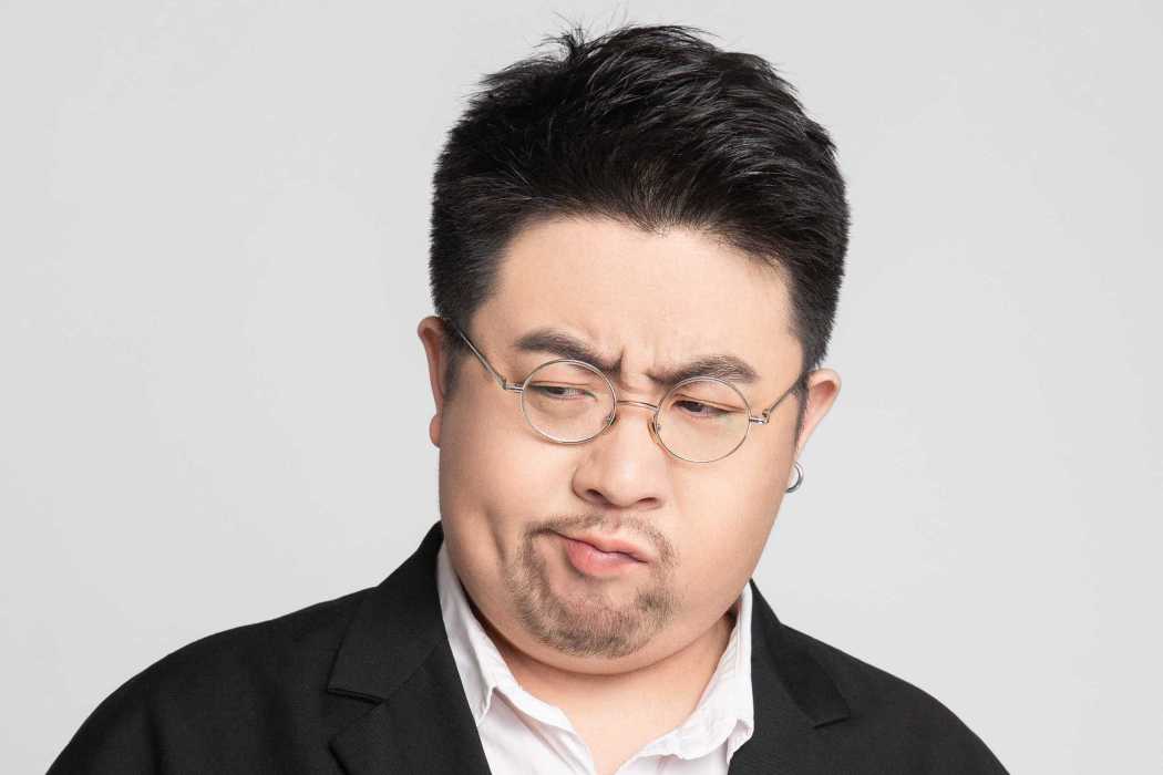 六獸(電台主播) 六獸(電台主播)