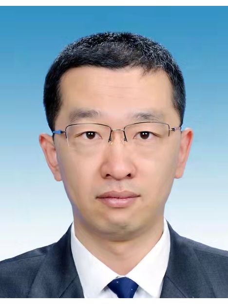 姜波(山東省濰坊市濰城區商務局黨組成員、副局長、二級主任科員) 姜波(山東省濰坊市濰城區商務局黨組成員、副局長、二級主任科員)