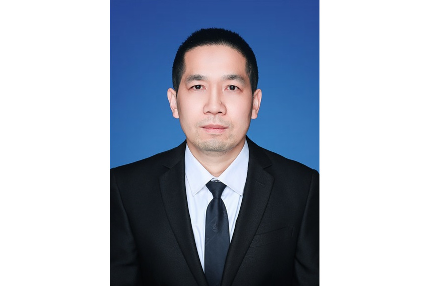 劉志堅(長沙市寧鄉市玉潭街道四級主任科員) 劉志堅(長沙市寧鄉市玉潭街道四級主任科員)