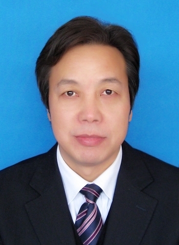 陳德民先生在2011年。