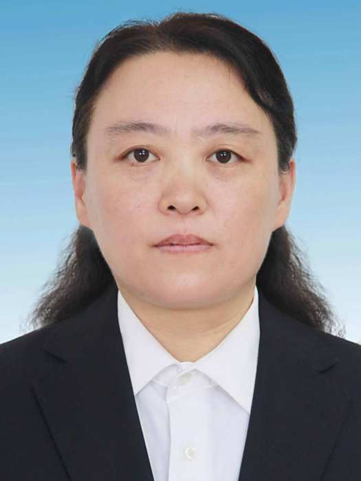 趙秀珍(山東省新泰市委教育工委副書記、市教育和體育局黨組副書記、副局長) 趙秀珍(山東省新泰市委教育工委副書記、市教育和體育局黨組副書記、副局長)