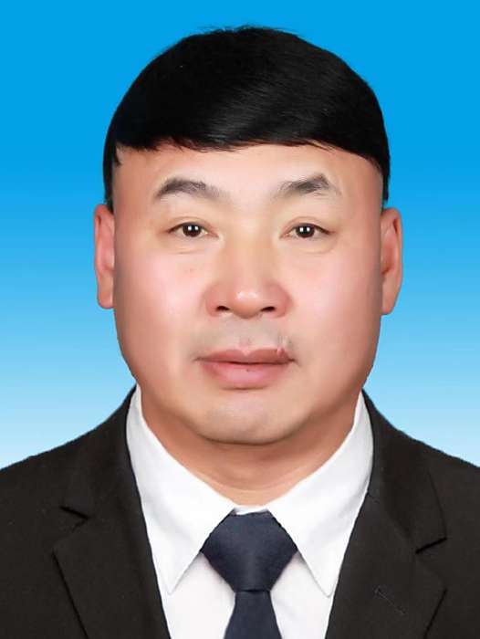 劉孝英(內蒙古自治區錫林郭勒盟烏拉蓋管理區交通運輸局黨組書記、局長) 劉孝英(內蒙古自治區錫林郭勒盟烏拉蓋管理區交通運輸局黨組書記、局長)