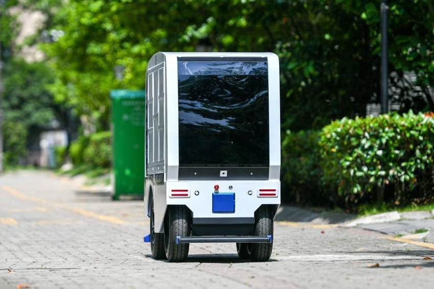 無人配送車 無人配送車