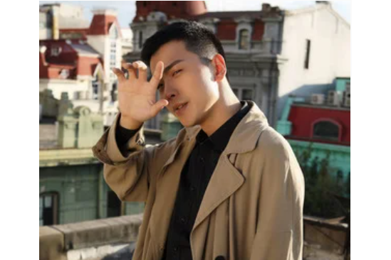 男人(李冠宇《男人》專輯中的歌曲) 男人(李冠宇《男人》專輯中的歌曲)