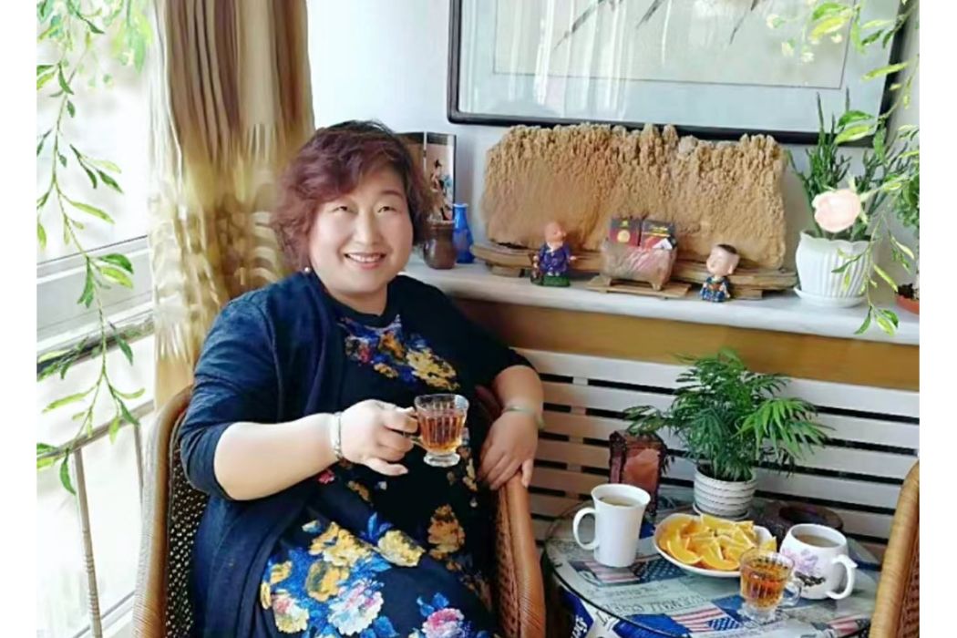 彭玉萍(甘肅省美術家協會會員) 彭玉萍(甘肅省美術家協會會員)