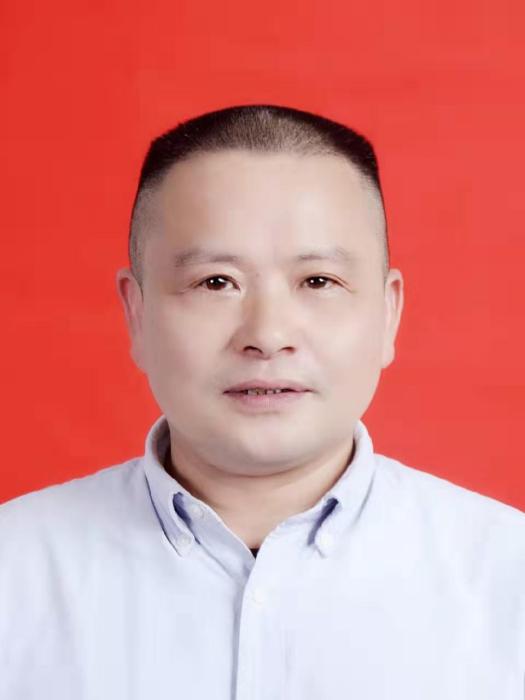 張躍輝(嶽麓區消委秘書長) 張躍輝(嶽麓區消委秘書長)