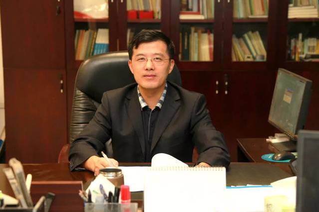邢文革(中國電子科技集團有限公司首席科學家、第十四研究所首席專家) 邢文革(中國電子科技集團有限公司首席科學家、第十四研究所首席專家)