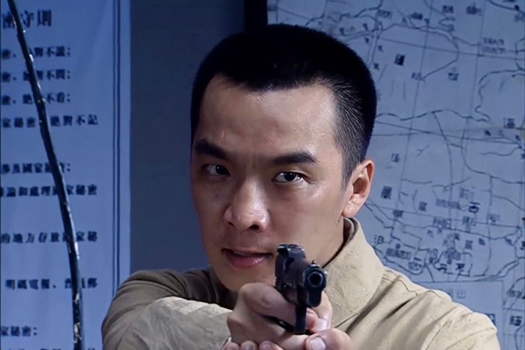 石玉(電視劇《霧都獵狐》中的角色)