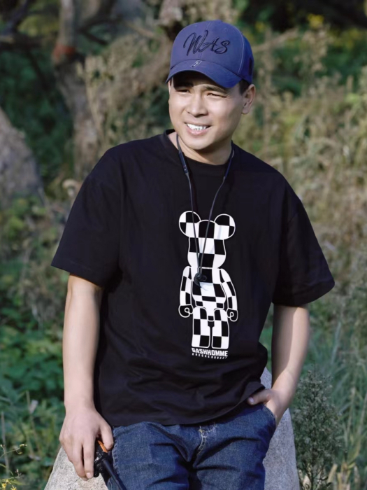 梁曉峰(導演、演員) 梁曉峰(導演、演員)