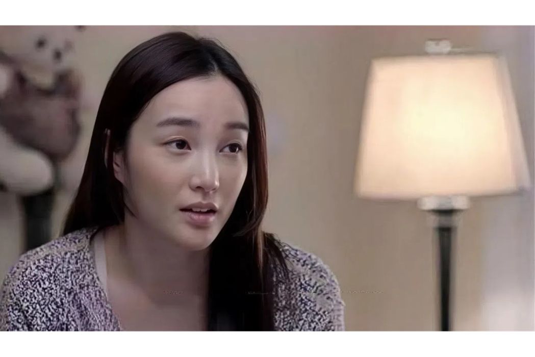 曲蘭(現代時尚醫療職場劇《產科醫生》中的角色) 曲蘭(現代時尚醫療職場劇《產科醫生》中的角色)