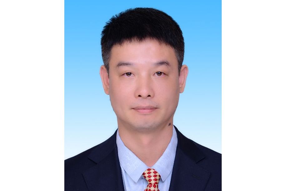 劉飛(北京市大興區青雲店鎮黨委委員、紀委書記、監察辦主任) 劉飛(北京市大興區青雲店鎮黨委委員、紀委書記、監察辦主任)