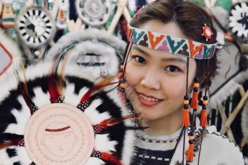 艾吉瑪(鄂溫克旗太陽姑娘文化發展有限公司銷售員) 艾吉瑪(鄂溫克旗太陽姑娘文化發展有限公司銷售員)