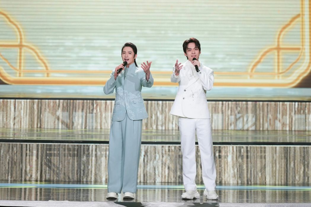 遇知音(2025年湖北衛視春晚歌曲,由張翰、徐均朔、卓然、龐逍共同演繹) 遇知音(2025年湖北衛視春晚歌曲,由張翰、徐均朔、卓然、龐逍共同演繹)