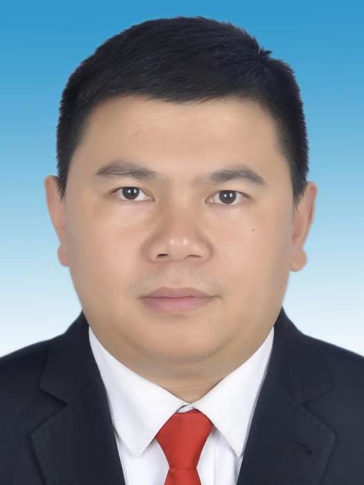李恆(貴州省黔西南布依族苗族自治州興仁市水利資源開發建設中心主任) 李恆(貴州省黔西南布依族苗族自治州興仁市水利資源開發建設中心主任)