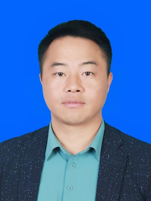 肖勇(貴州省黔東南苗族侗族自治州黃平縣人民政府辦公室(縣金融辦公室)黨組成員、副主任) 肖勇(貴州省黔東南苗族侗族自治州黃平縣人民政府辦公室(縣金融辦公室)黨組成員、副主任)