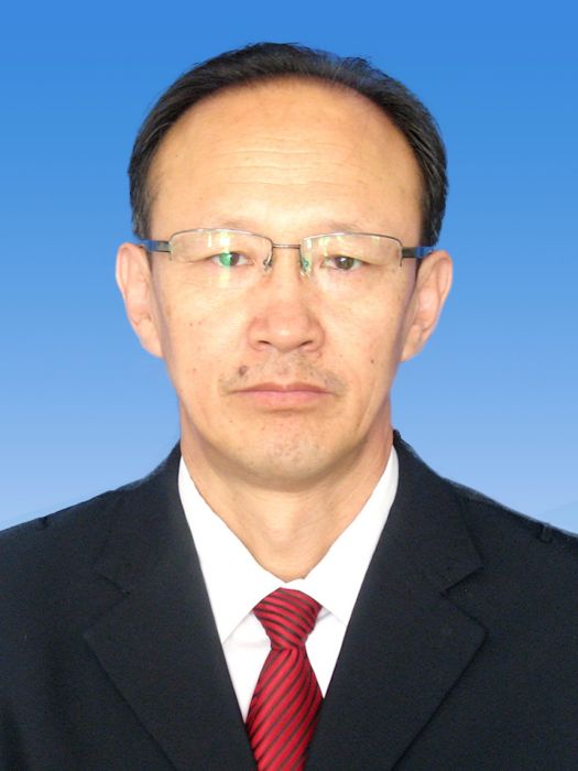 曹毅(內蒙古自治區呼和浩特市和林格爾縣衛生健康委員會黨組成員、縣疾病控制預防中心主任) 曹毅(內蒙古自治區呼和浩特市和林格爾縣衛生健康委員會黨組成員、縣疾病控制預防中心主任)