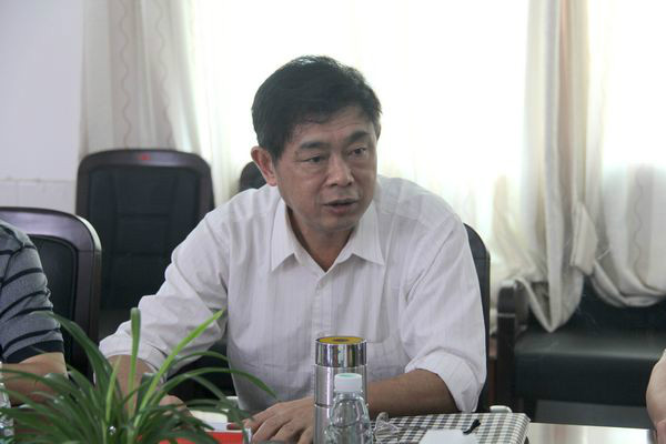 黃新民(湖南省總工會黨組成員、副主席)