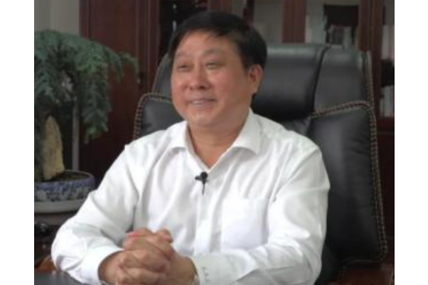 張必壯(勝利管道執行董事,行政總裁) 張必壯(勝利管道執行董事,行政總裁)