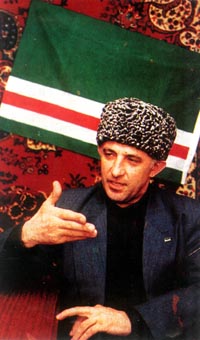 就職車臣總統的馬斯哈多夫