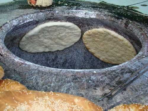 饢(新疆傳統食物)