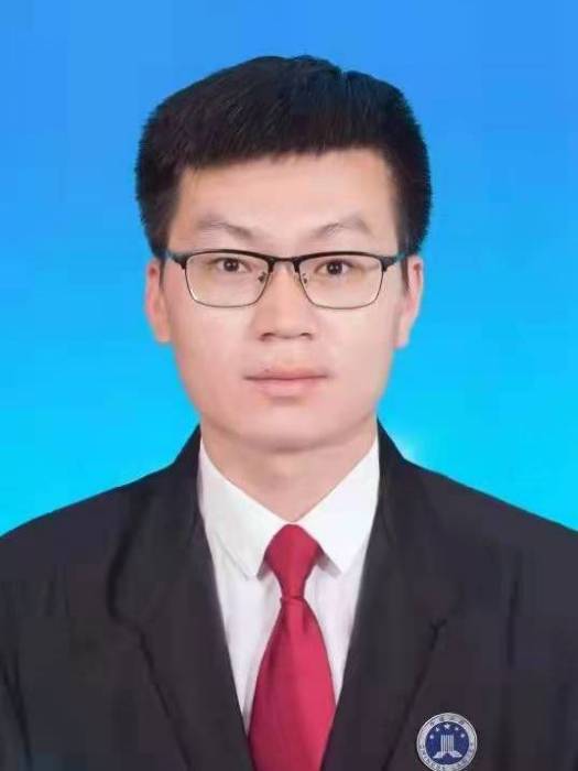 張春光(河南栗風律師事務所律師) 張春光(河南栗風律師事務所律師)