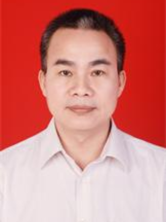 李紹偉(廣西岑溪市教育局局長、黨組書記) 李紹偉(廣西岑溪市教育局局長、黨組書記)