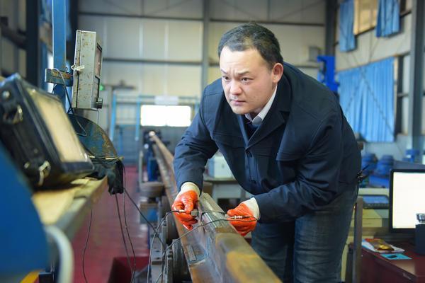 羅宇航(中鐵鄭州局集團焊軌車間焊軌工藝技術員) 羅宇航(中鐵鄭州局集團焊軌車間焊軌工藝技術員)