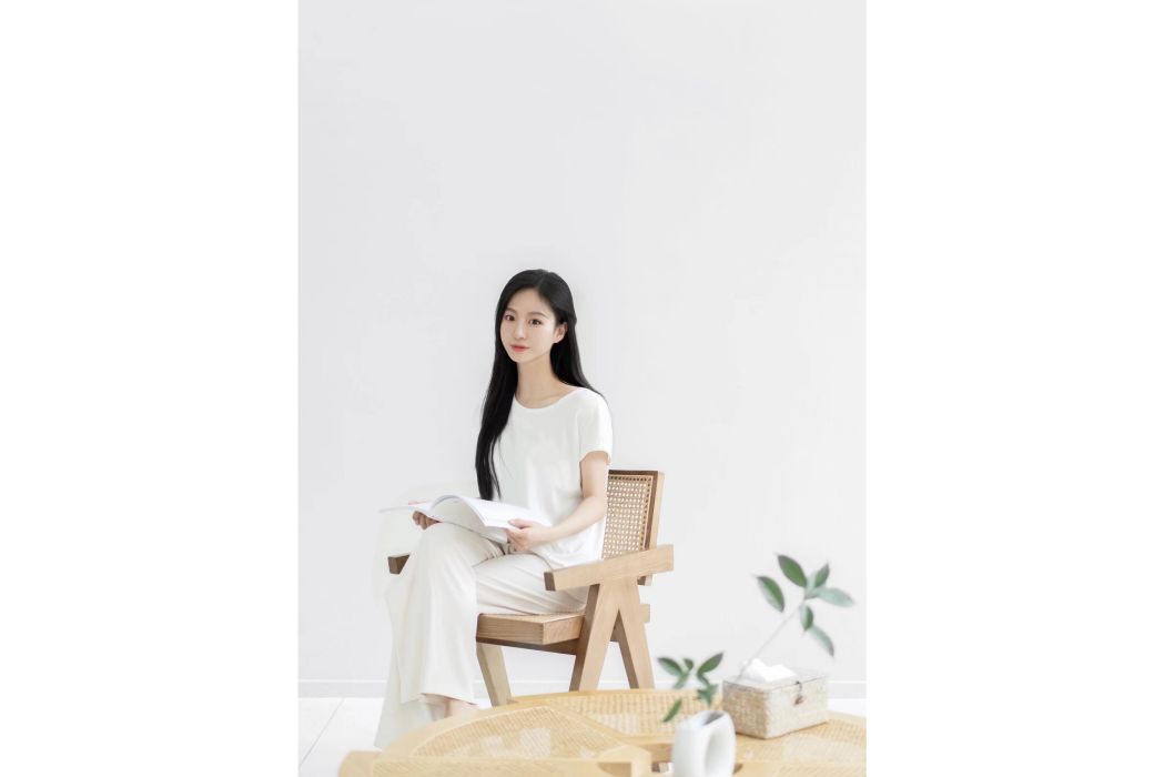 王珏(上海葛千濤空間設計工作室設計總監) 王珏(上海葛千濤空間設計工作室設計總監)