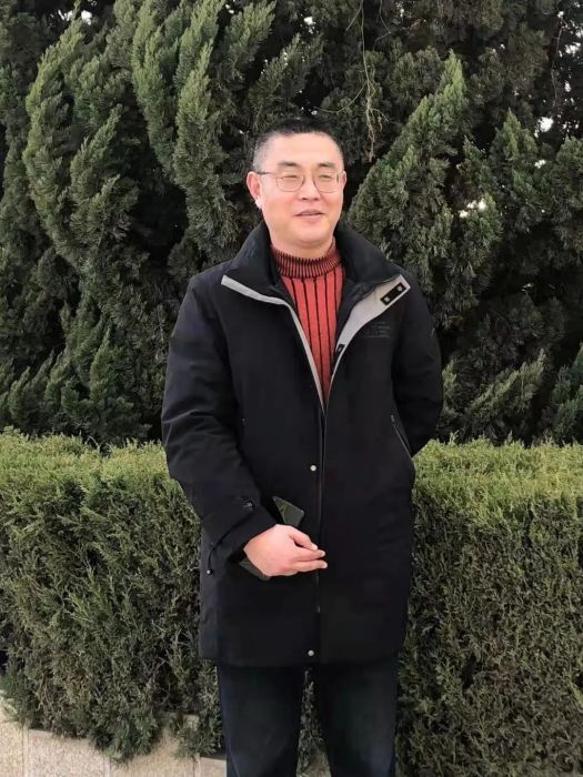 張宏圖(江蘇省鄭梁梅高級中學教師) 張宏圖(江蘇省鄭梁梅高級中學教師)