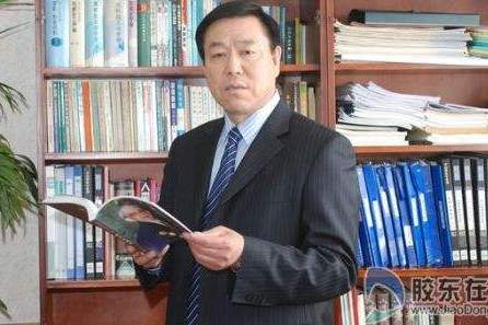 王信恩 王信恩