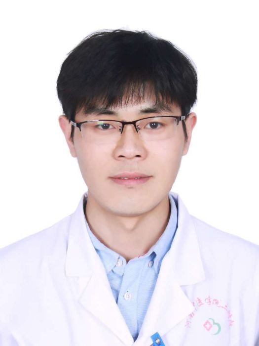 李風雷(河南中醫藥大學第三附屬醫院主治醫師) 李風雷(河南中醫藥大學第三附屬醫院主治醫師)