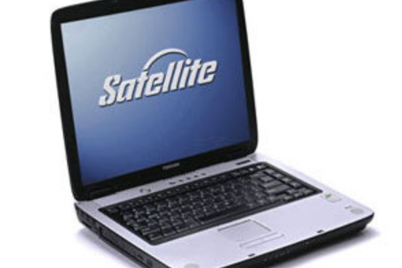 東芝Satellite A60 東芝Satellite A60