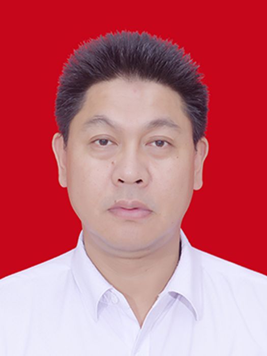 李坤(四川省巴中市恩陽區明陽鎮黨委書記) 李坤(四川省巴中市恩陽區明陽鎮黨委書記)