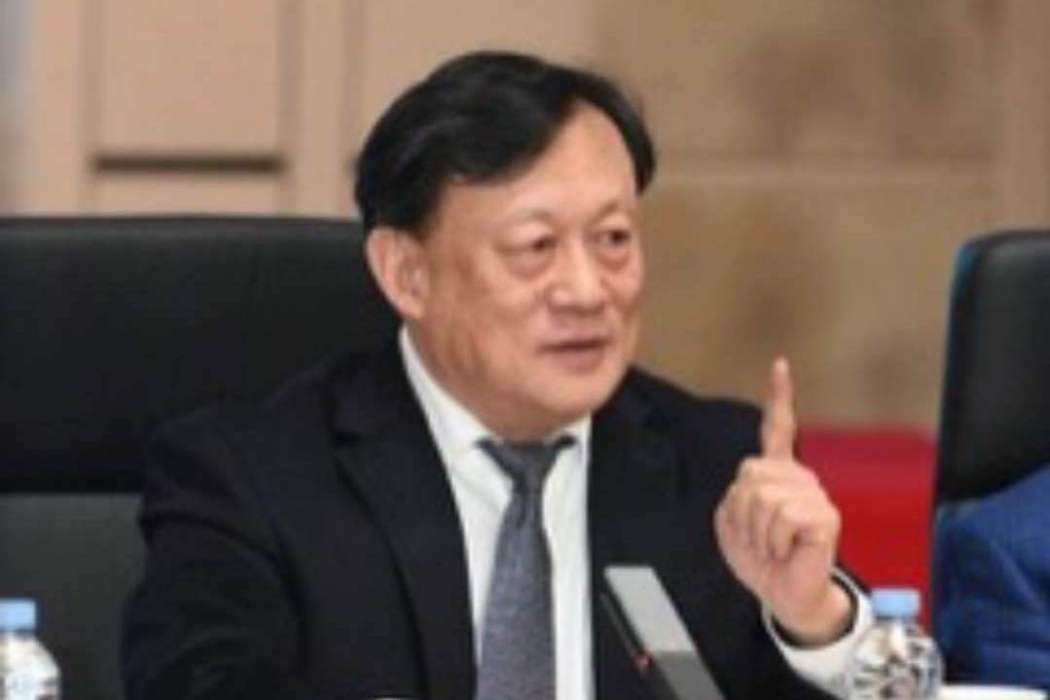 劉曉一(中國建築裝修裝飾協會會長) 劉曉一(中國建築裝修裝飾協會會長)