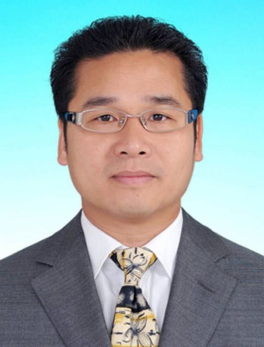 周建文(深圳市機關事務管理局黨組成員、副局長) 周建文(深圳市機關事務管理局黨組成員、副局長)
