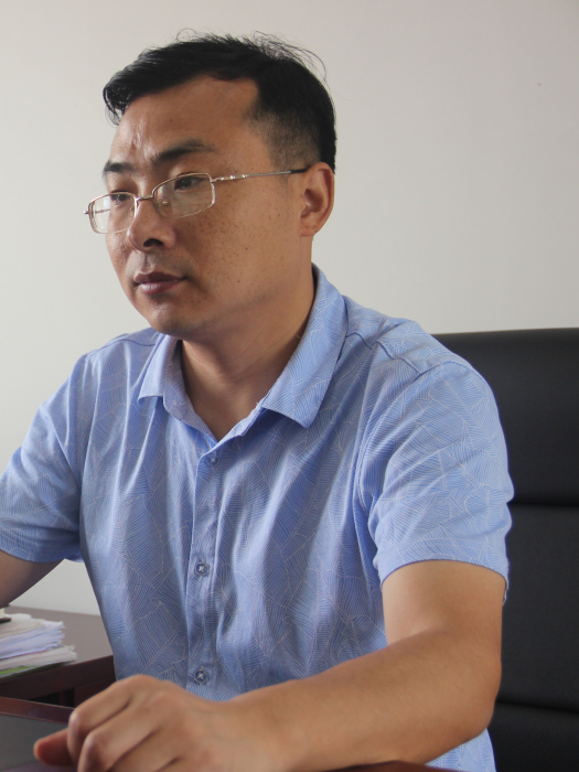 倪金華(湖南省衡陽市衡南縣林業局黨組成員、副局長) 倪金華(湖南省衡陽市衡南縣林業局黨組成員、副局長)