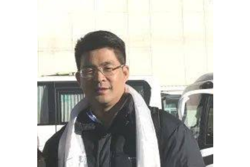 歐陽小峰 歐陽小峰