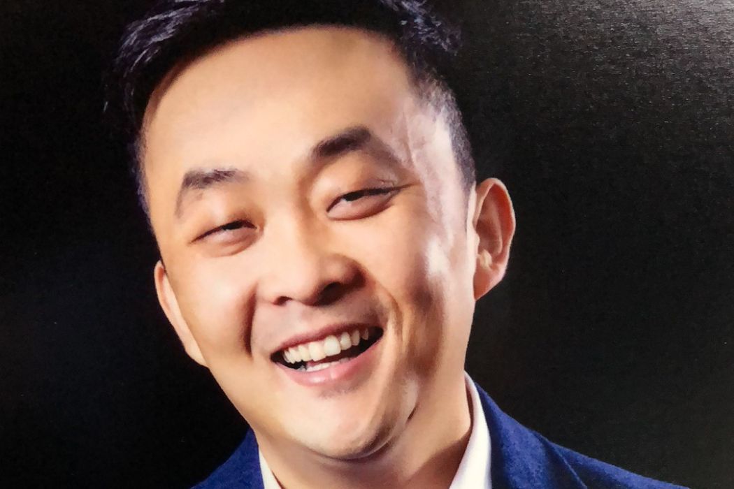 李榮輝(陝西錦瑞德實業有限責任公司投資人、法人,聖安隆環境建設有限公司董事長) 李榮輝(陝西錦瑞德實業有限責任公司投資人、法人,聖安隆環境建設有限公司董事長)