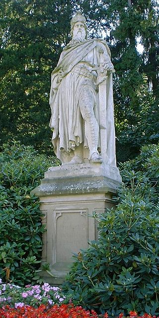 腓特烈一世雕像