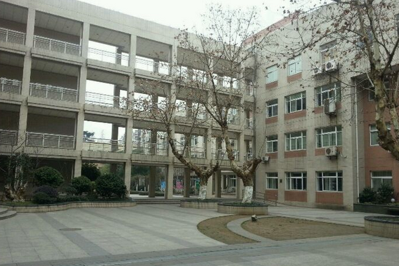 南京外國語學校