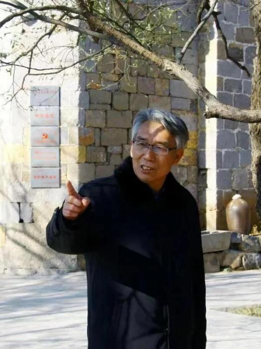 陳興義(河南理工大學建築與藝術設計學院院長) 陳興義(河南理工大學建築與藝術設計學院院長)