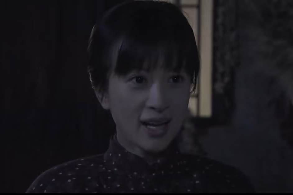 秋雲(年代劇《闖關東中篇》中的角色) 秋雲(年代劇《闖關東中篇》中的角色)