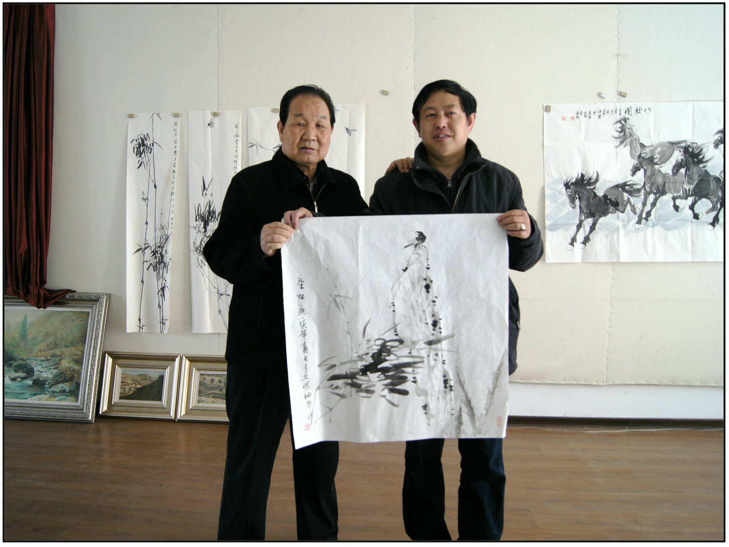 李紫珊在南京市書畫研究院創作基地