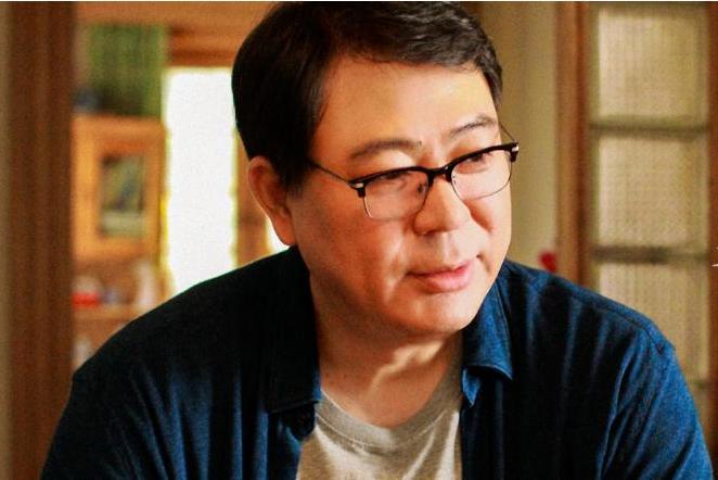 韋江(2020年電影《送你一朵小紅花》中的角色) 韋江(2020年電影《送你一朵小紅花》中的角色)